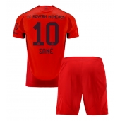 Bayern Munich Leroy Sane #10 Thuis tenue voor kinderen 2024-25 Korte Mouwen (+ broek)