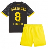 Borussia Dortmund Felix Nmecha #8 Uit tenue voor kinderen 2023-24 Korte Mouwen (+ broek)