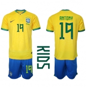 Brazilië Antony #19 Thuis tenue voor kinderen WK 2022 Korte Mouwen (+ broek)