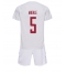 Denemarken Joakim Maehle #5 Uit tenue voor kinderen WK 2022 Korte Mouwen (+ broek)