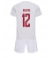 Denemarken Kasper Dolberg #12 Uit tenue voor kinderen WK 2022 Korte Mouwen (+ broek)