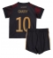 Duitsland Serge Gnabry #10 Uit tenue voor kinderen WK 2022 Korte Mouwen (+ broek)