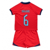 Engeland Harry Maguire #6 Uit tenue voor kinderen WK 2022 Korte Mouwen (+ broek)