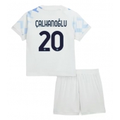 Inter Milan Hakan Calhanoglu #20 Uit tenue voor kinderen 2025-26 Korte Mouwen (+ broek)