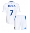 Leeds United Daniel James #7 Thuis tenue voor kinderen 2024-25 Korte Mouwen (+ broek)