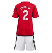 Manchester United Victor Lindelof #2 Thuis tenue voor kinderen 2023-24 Korte Mouwen (+ broek)