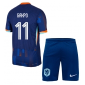 Nederland Cody Gakpo #11 Uit tenue voor kinderen EK 2024 Korte Mouwen (+ broek)