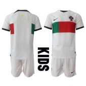 Portugal Uit tenue voor kinderen WK 2022 Korte Mouwen (+ broek)