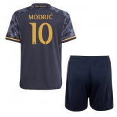 Real Madrid Luka Modric #10 Uit tenue voor kinderen 2023-24 Korte Mouwen (+ broek)