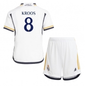 Real Madrid Toni Kroos #8 Thuis tenue voor kinderen 2023-24 Korte Mouwen (+ broek)
