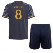 Real Madrid Toni Kroos #8 Uit tenue voor kinderen 2023-24 Korte Mouwen (+ broek)