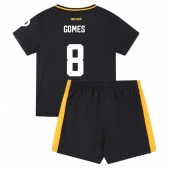 Wolves Joao Gomes #8 Uit tenue voor kinderen 2024-25 Korte Mouwen (+ broek)